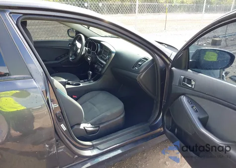 2015 Kia Optima Lx z USA, uszkodzony, nr VIN 5XXGM4A71FG426633